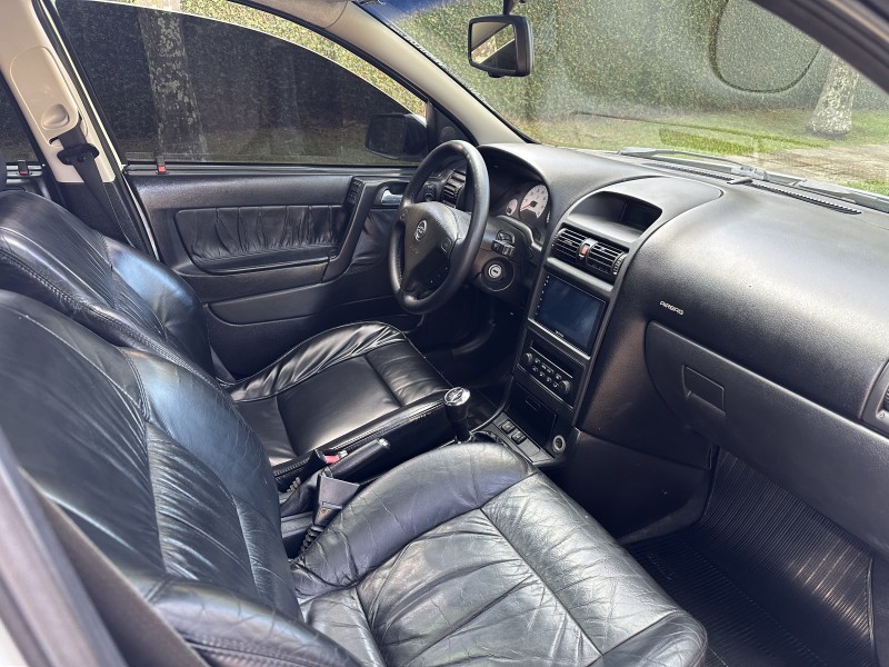 ASTRA 2.0 SFI GSI 16V GASOLINA 4P MANUAL - 2005 - CAXIAS DO SUL