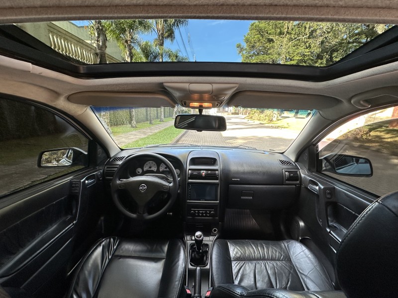ASTRA 2.0 SFI GSI 16V GASOLINA 4P MANUAL - 2005 - CAXIAS DO SUL