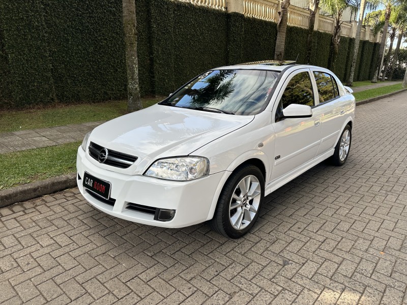 astra 2.0 sfi gsi 16v gasolina 4p manual 2005 caxias do sul