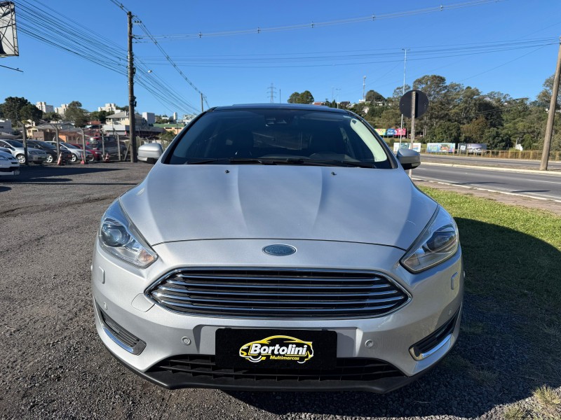FOCUS 2.0 TITANIUM HATCH 16V FLEX 4P AUTOMÁTICO - 2016 - FARROUPILHA