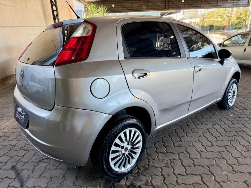 PUNTO 1.4 ELX 8V FLEX 4P MANUAL - 2010 - CAXIAS DO SUL