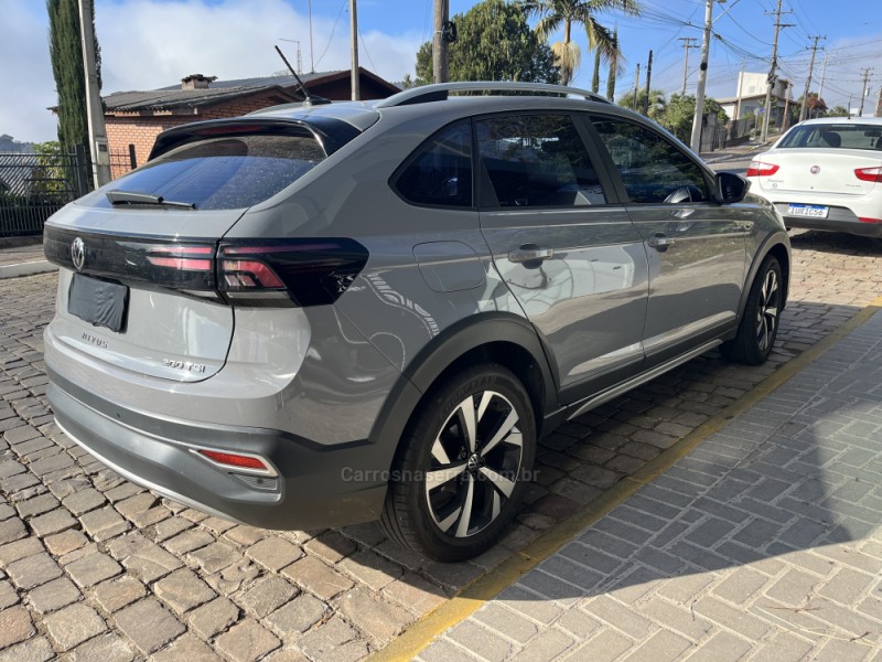 NIVUS 1.0 TSI HIGHLINE FLEX 4P AUTOMÁTICO - 2023 - VERANóPOLIS