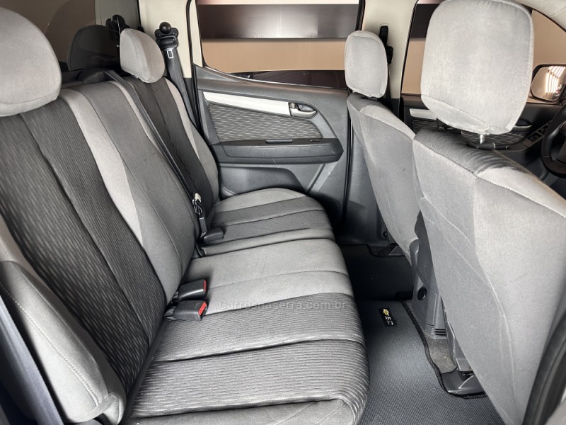 S10 2.4 LT 4X2 CD 8V FLEX 4P MANUAL - 2014 - SAPIRANGA