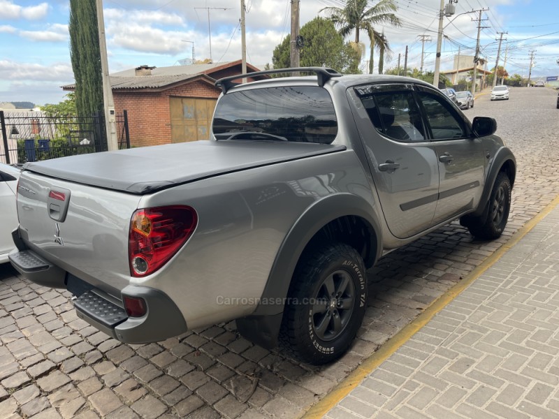 L200 TRITON 3.2 HPE 4X4 CD 16V TURBO INTERCOOLER DIESEL 4P AUTOMÁTICO - 2017 - VERANóPOLIS