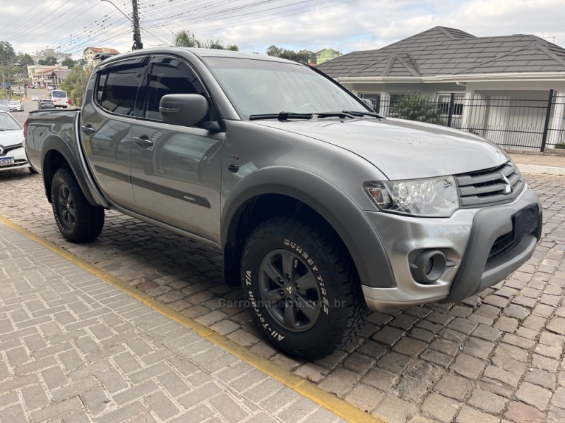 L200 TRITON 3.2 HPE 4X4 CD 16V TURBO INTERCOOLER DIESEL 4P AUTOMÁTICO - 2017 - VERANóPOLIS