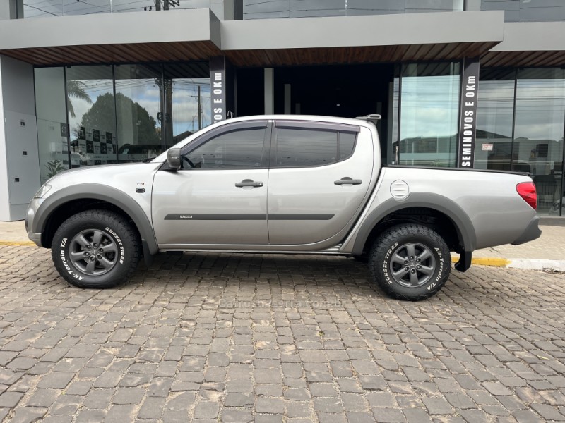 l200 triton 3.2 hpe 4x4 cd 16v turbo intercooler diesel 4p automatico 2017 veranopolis