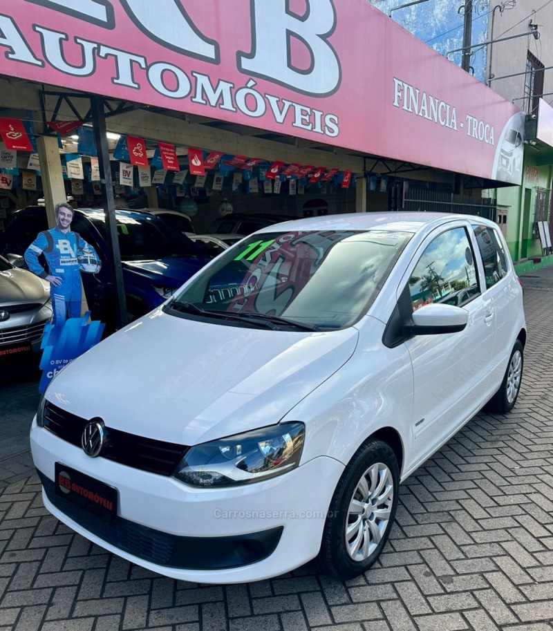 FOX 1.0 MI 8V FLEX 2P MANUAL - 2011 - PAROBé