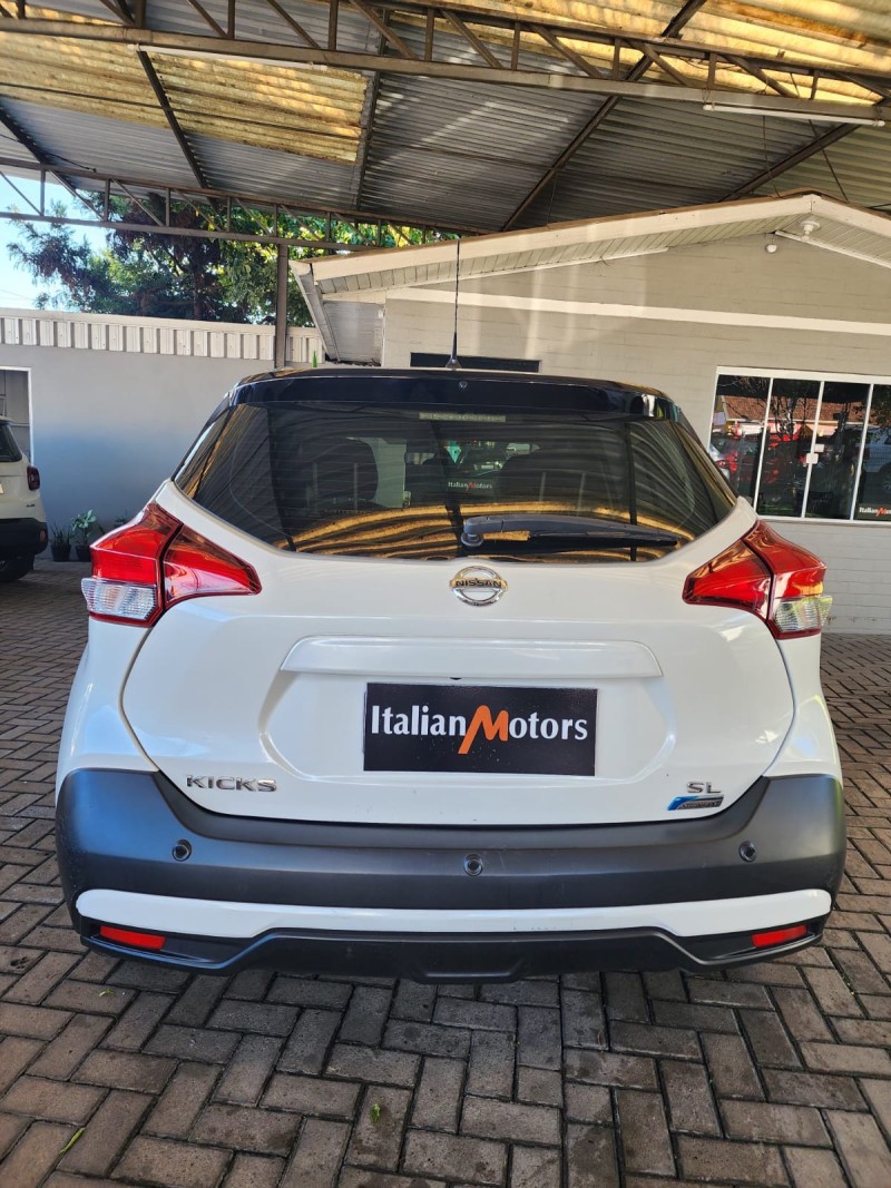 KICKS 1.6 16V FLEX SL 4P XTRONIC - 2018 - CAXIAS DO SUL