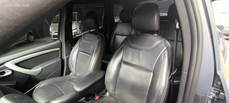 DUSTER 1.6 AUTHENT 16V FLEX 4P AUTOMÁTICO - 2019 - CAXIAS DO SUL