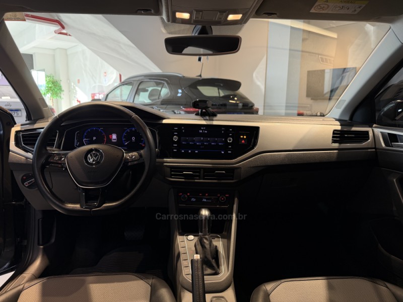 POLO 1.0	200 TSI HIGHLINE AUTOMÁTICO  - 2020 - CAXIAS DO SUL