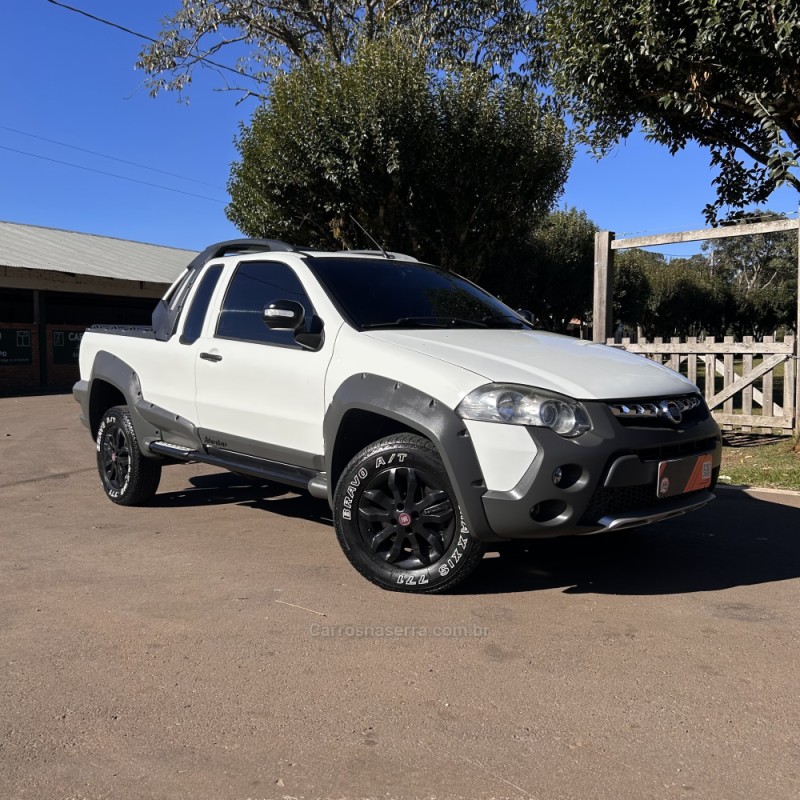 STRADA 1.8 MPI ADVENTURE CE 16V FLEX 2P MANUAL - 2013 - VACARIA