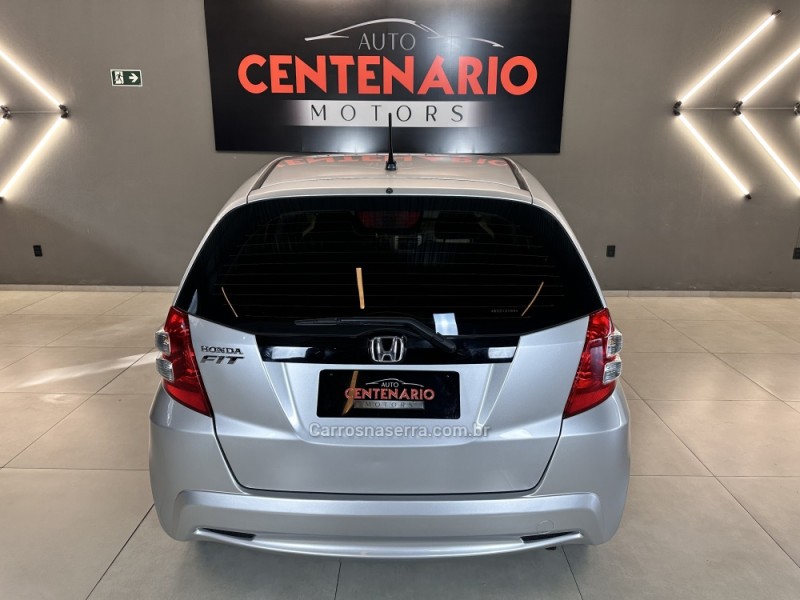 FIT 1.4 LX 16V FLEX 4P AUTOMÁTICO - 2013 - SAPIRANGA