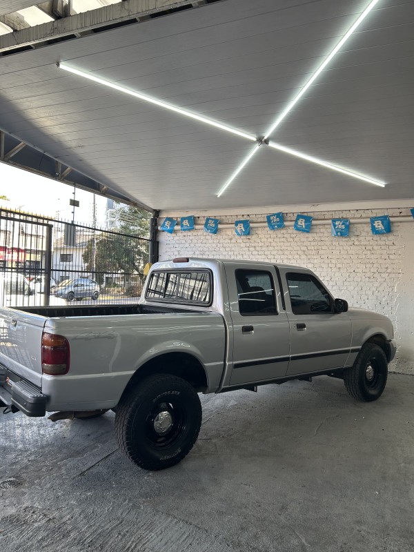 RANGER 2.8 XL 4X4 CD 8V TURBO INTERCOOLER DIESEL 4P MANUAL - 2002 - CAXIAS DO SUL