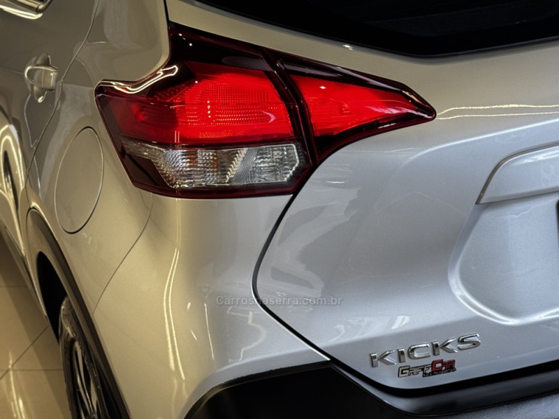KICKS 1.6 16V FLEX S XTRONIC 4P AUTOMÁTICO - 2018 - DOIS IRMãOS