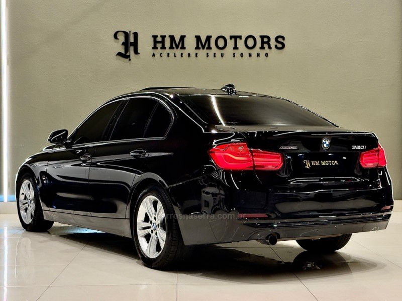 320I 2.0 GP 16V TURBO GASOLINA 4P AUTOMÁTICO - 2017 - CAXIAS DO SUL
