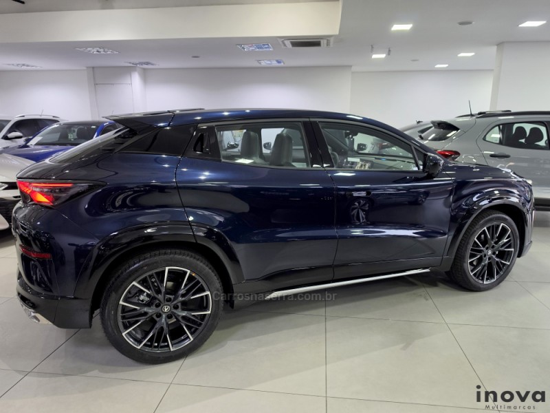 UNI-T 1.5 INFINITY 16V 4P FLEX AUTOMÁTICO - 2027 - NOVO HAMBURGO