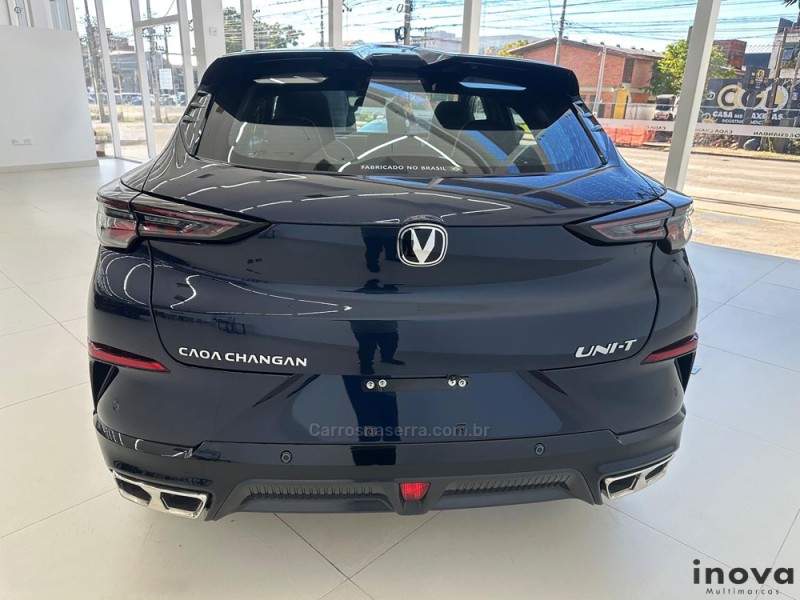 UNI-T 1.5 INFINITY 16V 4P FLEX AUTOMÁTICO - 2027 - NOVO HAMBURGO