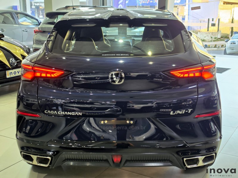 UNI-T 1.5 INFINITY 16V 4P FLEX AUTOMÁTICO - 2027 - NOVO HAMBURGO