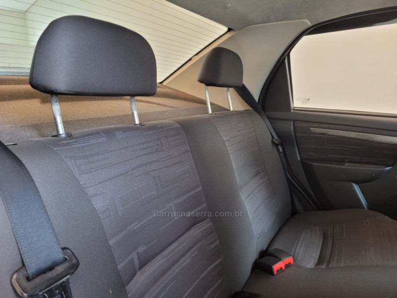 PRISMA 1.4 MPFI MAXX 8V FLEX 4P MANUAL - 2010 - CANELA