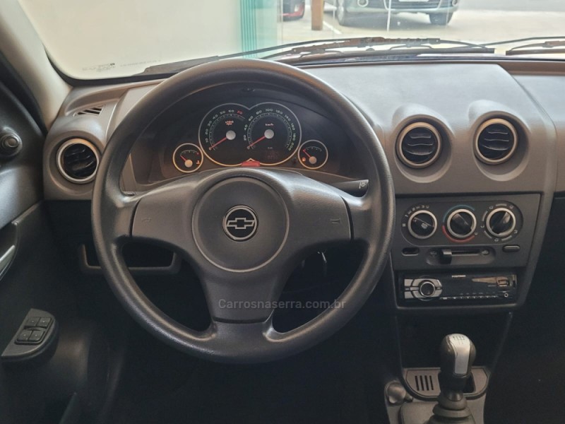 PRISMA 1.4 MPFI MAXX 8V FLEX 4P MANUAL - 2010 - CANELA