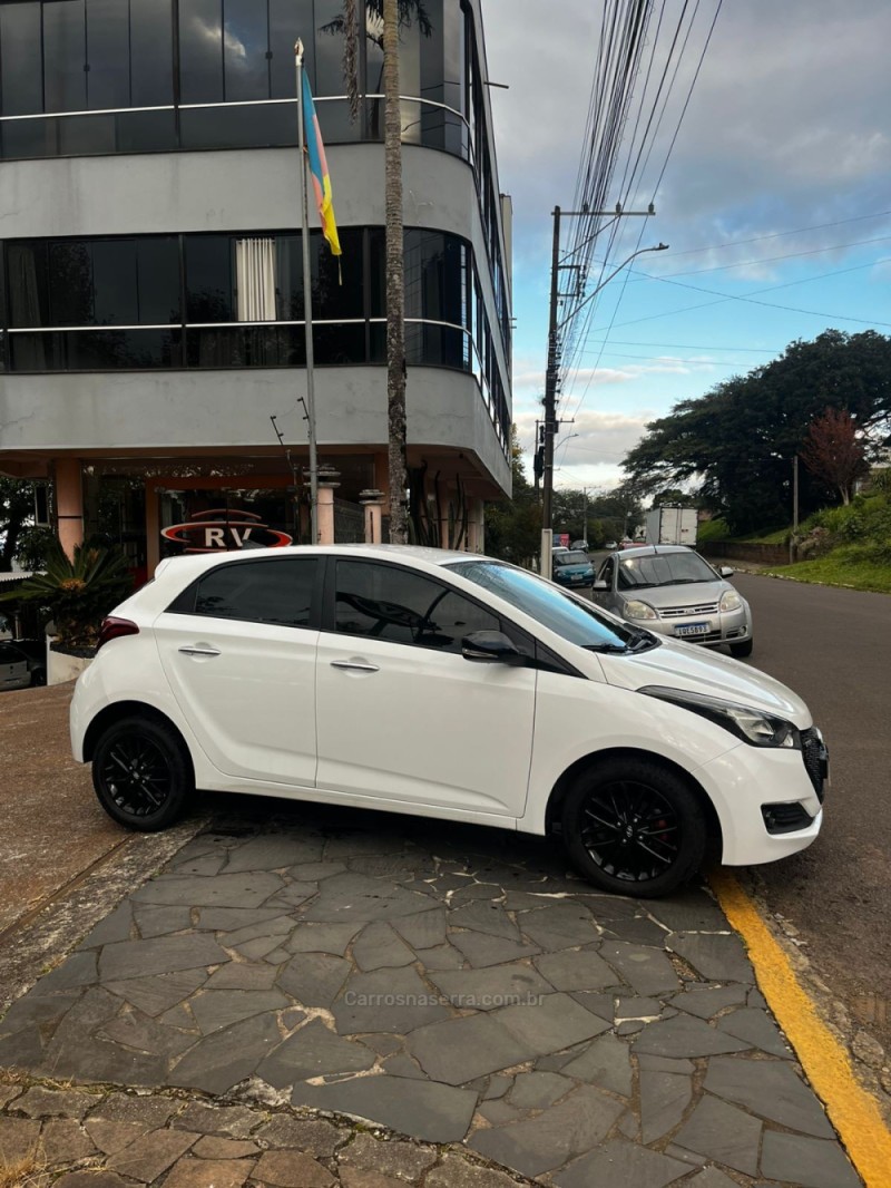 HB20 1.6 R SPEC 16V FLEX 4P AUTOMÁTICO - 2019 - CARLOS BARBOSA