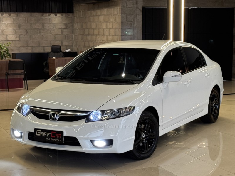 CIVIC 1.8 EXS 16V GASOLINA 4P AUTOMÁTICO - 2010 - DOIS IRMãOS