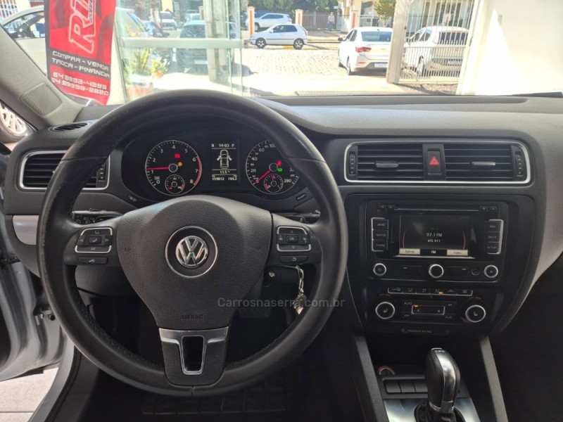 JETTA 2.0 TSI DSG HIGHLINE 200CV GASOLINA 4P AUTOMÁTICO - 2012 - NãO-ME-TOQUE