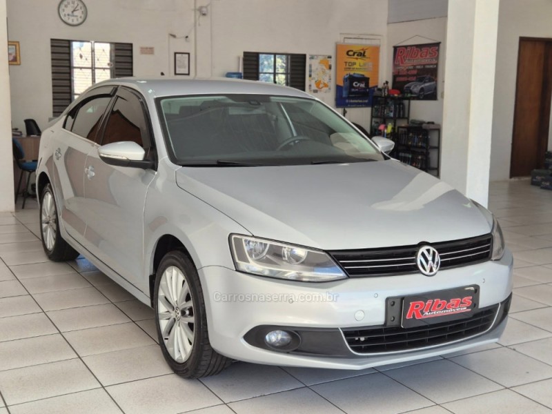 JETTA 2.0 TSI DSG HIGHLINE 200CV GASOLINA 4P AUTOMÁTICO - 2012 - NãO-ME-TOQUE