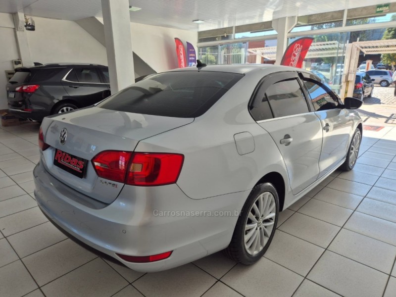 JETTA 2.0 TSI DSG HIGHLINE 200CV GASOLINA 4P AUTOMÁTICO - 2012 - NãO-ME-TOQUE