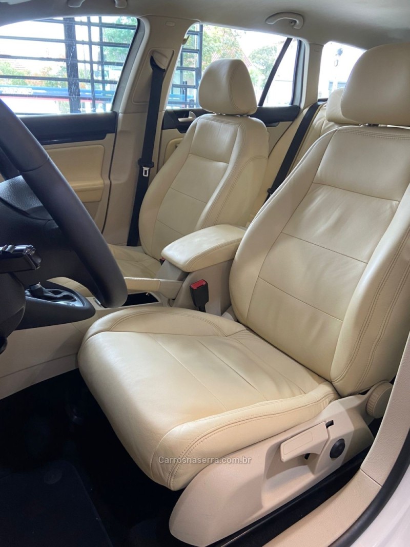 JETTA 2.5 I VARIANT 20V 170CV GASOLINA 4P TIPTRONIC - 2010 - BENTO GONçALVES