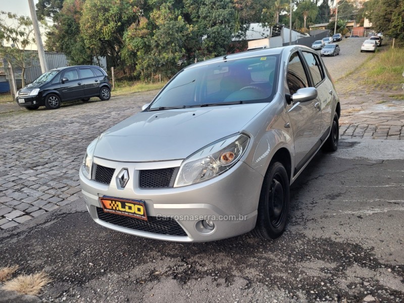 SANDERO 1.6 PRIVILÉGE 8V FLEX 4P MANUAL - 2009 - CAXIAS DO SUL