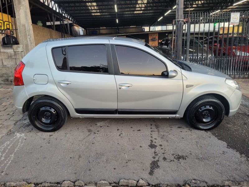 SANDERO 1.6 PRIVILÉGE 8V FLEX 4P MANUAL - 2009 - CAXIAS DO SUL