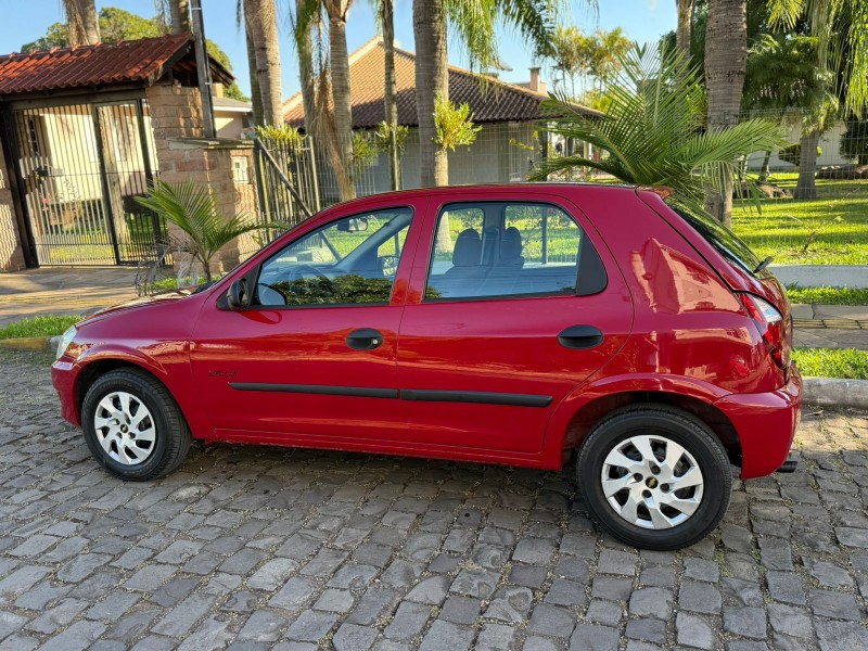 CELTA 1.0 MPFI SPIRIT 8V FLEX 4P MANUAL - 2007 - FELIZ