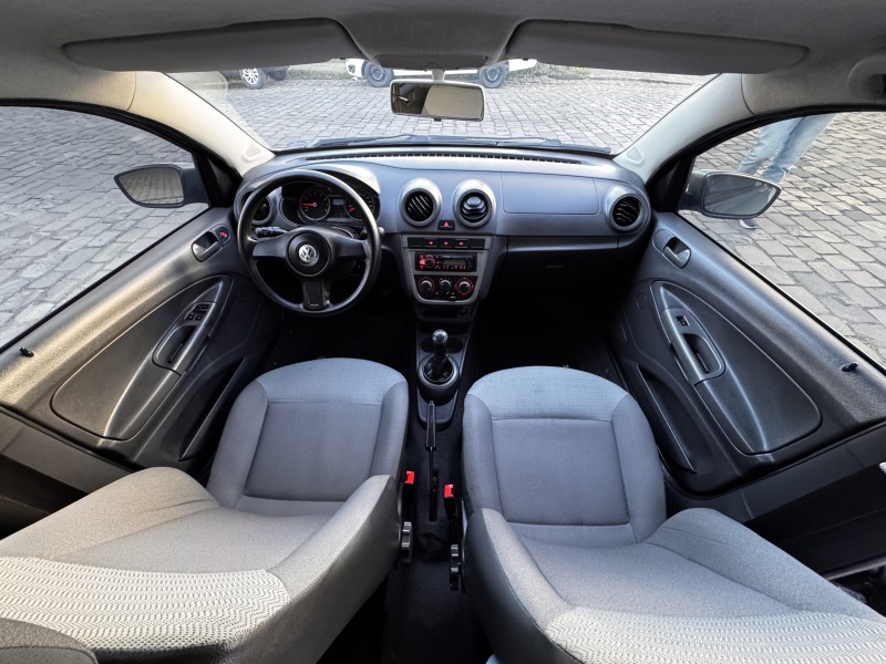 VOYAGE 1.0 MI TRENDLINE 8V FLEX 4P MANUAL - 2010 - CAXIAS DO SUL