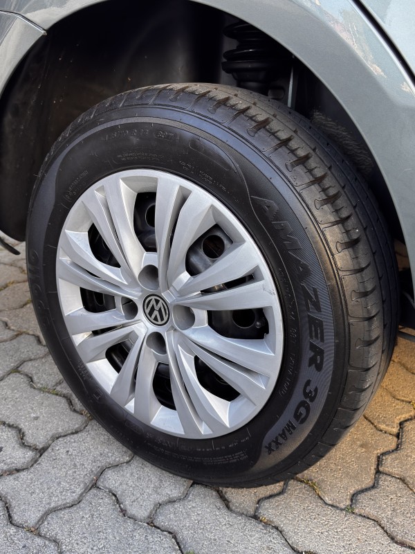 VOYAGE 1.0 MI TRENDLINE 8V FLEX 4P MANUAL - 2010 - CAXIAS DO SUL