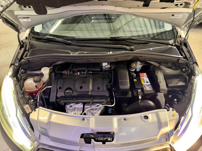 208 1.6 GRIFFE 16V FLEX 4P MANUAL - 2015 - CAXIAS DO SUL