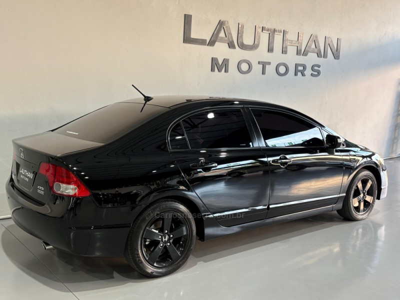 CIVIC 1.8 EXS 16V FLEX 4P AUTOMÁTICO - 2010 - NOVO HAMBURGO