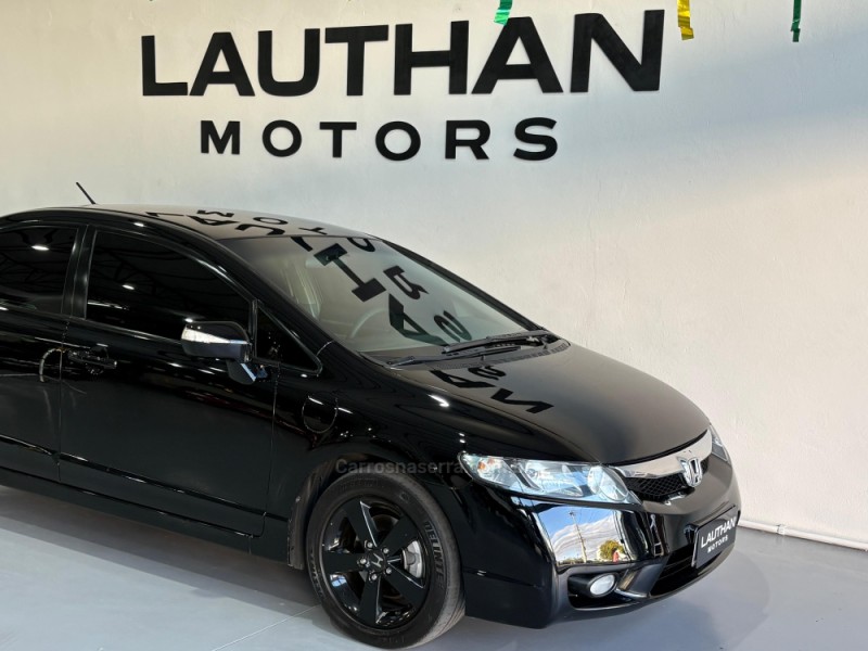 CIVIC 1.8 EXS 16V FLEX 4P AUTOMÁTICO - 2010 - NOVO HAMBURGO