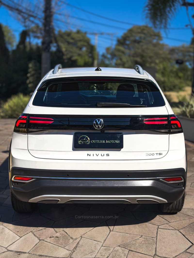 NIVUS 1.0 TSI HIGHLINE FLEX 4P AUTOMÁTICO - 2023 - NOVO HAMBURGO
