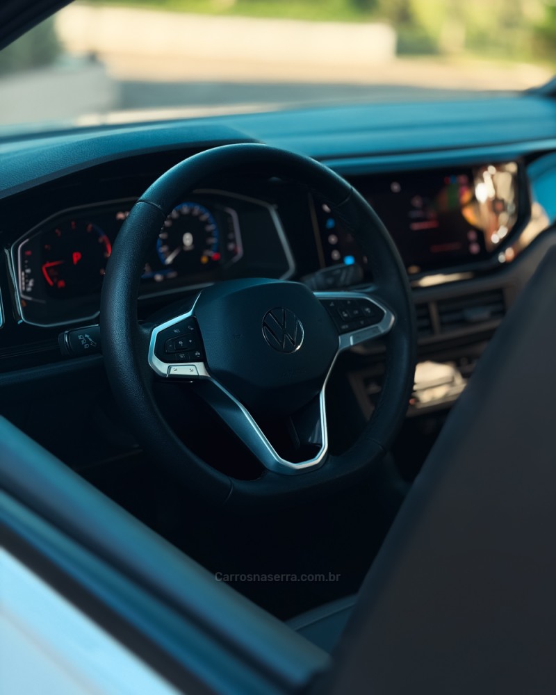 NIVUS 1.0 TSI HIGHLINE FLEX 4P AUTOMÁTICO - 2023 - NOVO HAMBURGO
