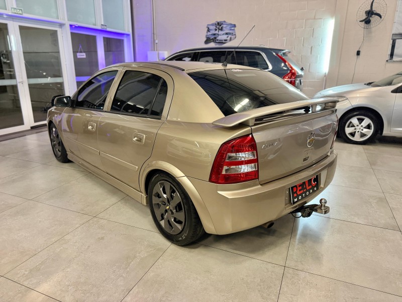 ASTRA 2.0 MPFI ADVANTAGE 8V FLEX 4P MANUAL - 2011 - CAXIAS DO SUL