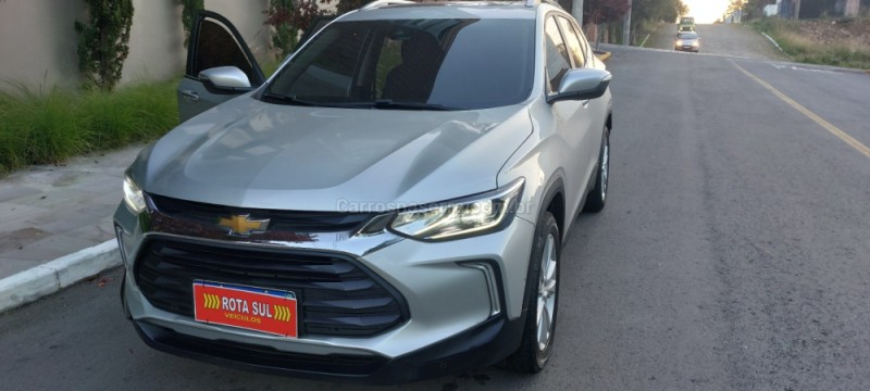 TRACKER 1.2 12V PREMIER TURBO FLEX 4P AUTOMÁTICO - 2023 - FARROUPILHA
