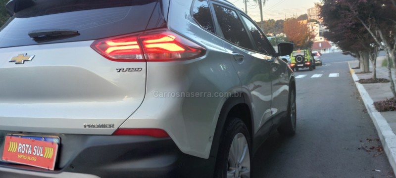 TRACKER 1.2 12V PREMIER TURBO FLEX 4P AUTOMÁTICO - 2023 - FARROUPILHA