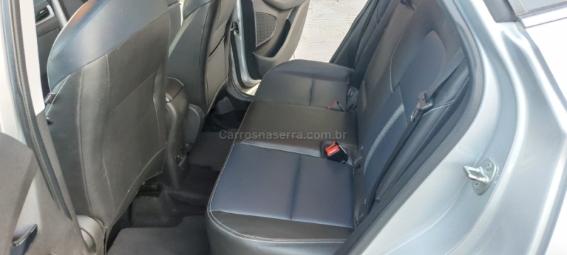 TRACKER 1.2 12V PREMIER TURBO FLEX 4P AUTOMÁTICO - 2023 - FARROUPILHA