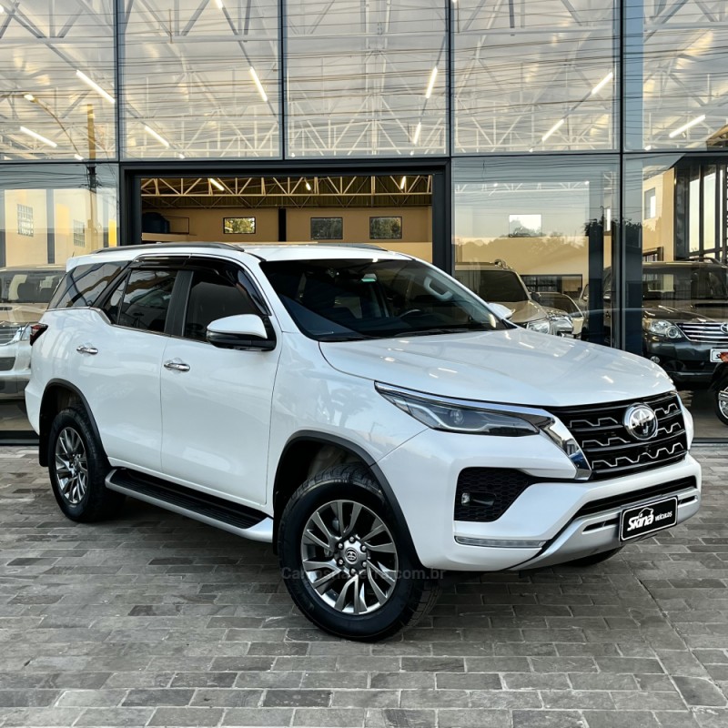 HILUX SW4 2.8 SRX 4X4 16V TURBO INTERCOOLER DIESEL 4P AUTOMÁTICO - 2022 - VACARIA