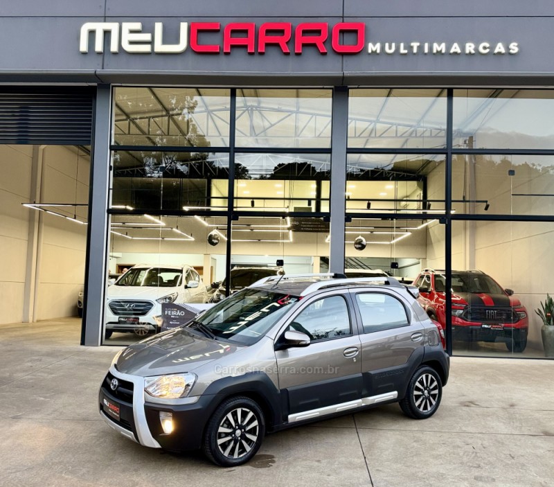 etios cross 1.5 16v flex 4p manual 2017 lajeado