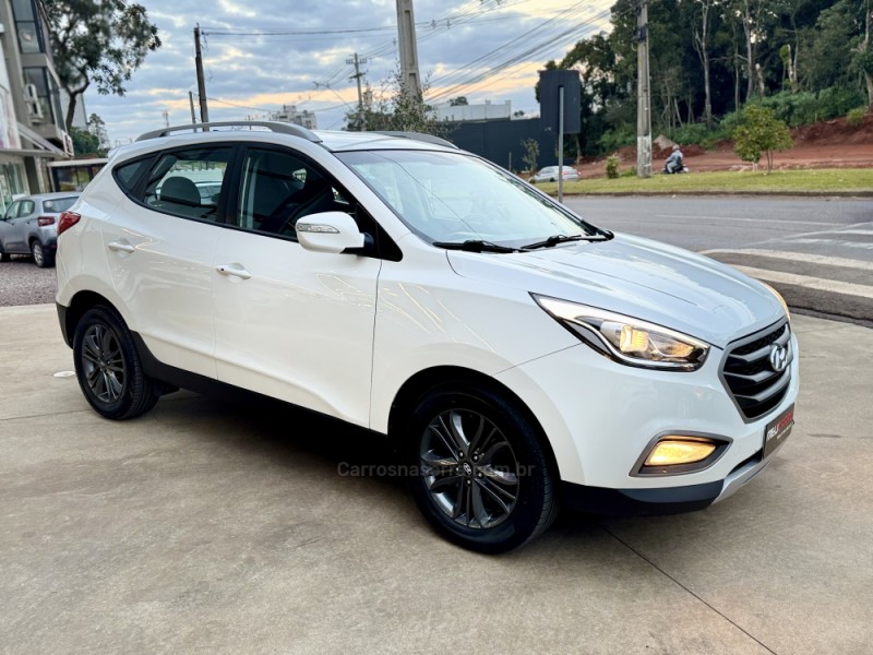 IX35 2.0 GL 4X2 16V FLEX 4P AUTOMÁTICO - 2019 - LAJEADO