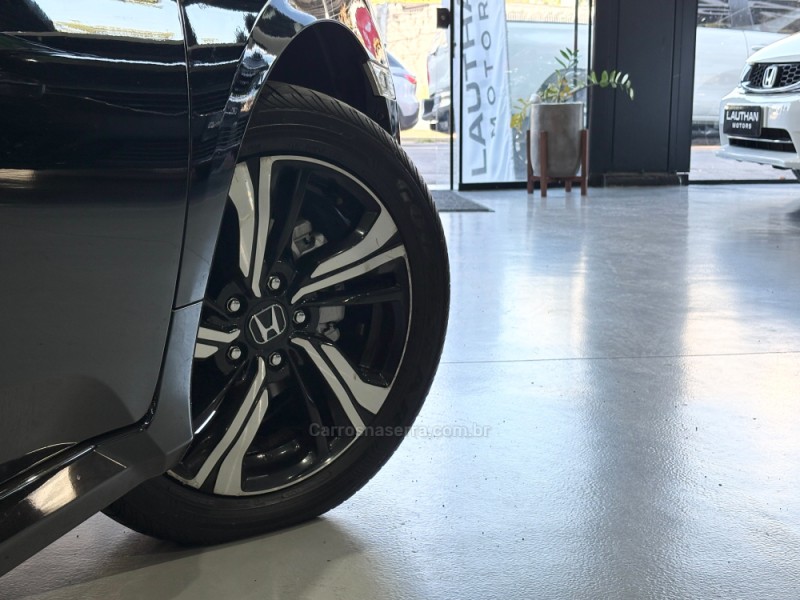CIVIC 2.0 EXL 16V FLEX 4P AUTOMÁTICO - 2017 - NOVO HAMBURGO