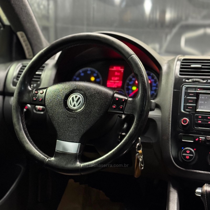 JETTA 2.5 I VARIANT 20V 170CV GASOLINA 4P TIPTRONIC - 2008 - ESTâNCIA VELHA