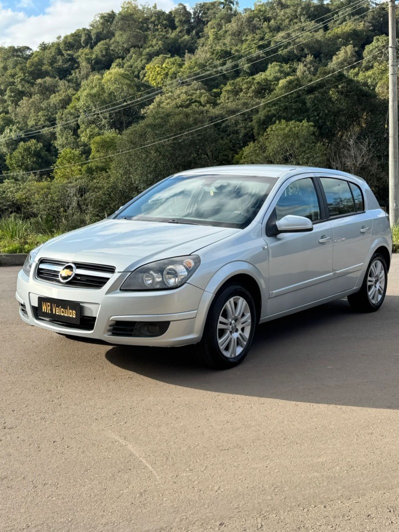 VECTRA 2.0 MPFI GT HATCH 8V FLEX 4P MANUAL - 2008 - BENTO GONçALVES